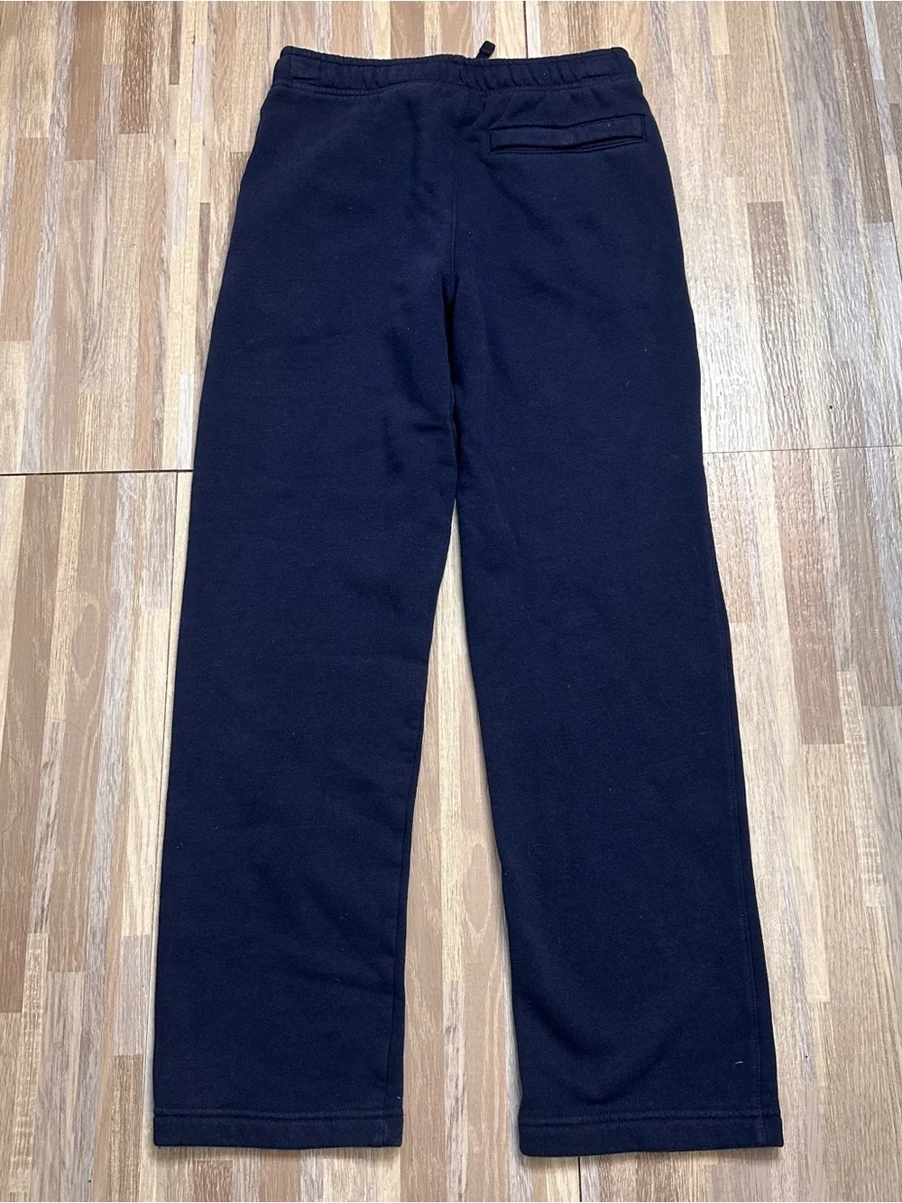 Nike Kids Navy Blue Sweatpants with White Embroidered Logo Youth Large